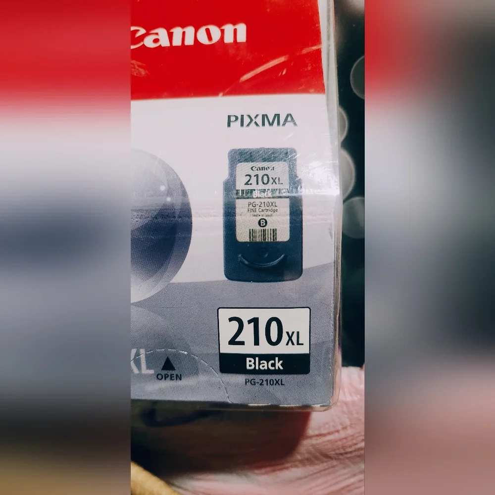 Canon Black Digital Camera with Advanced Photo Features